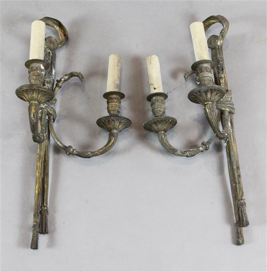 A pair of Victorian ormolu twin branch wall lights H.22in.